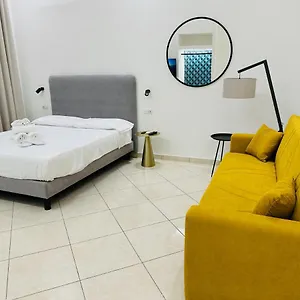 Garibaldi 118 Luxury Apartment Naples